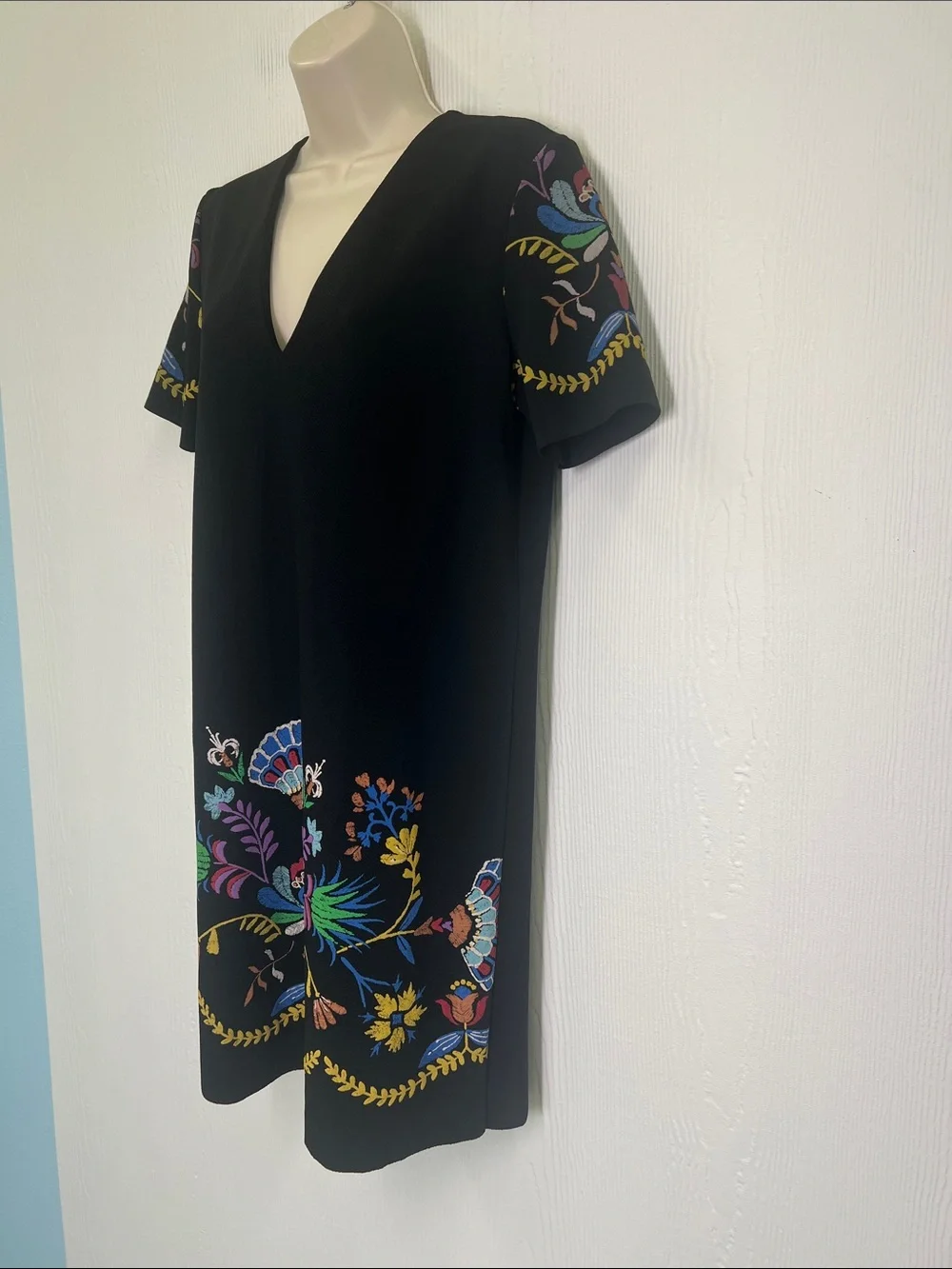 Zara vibrant colorful